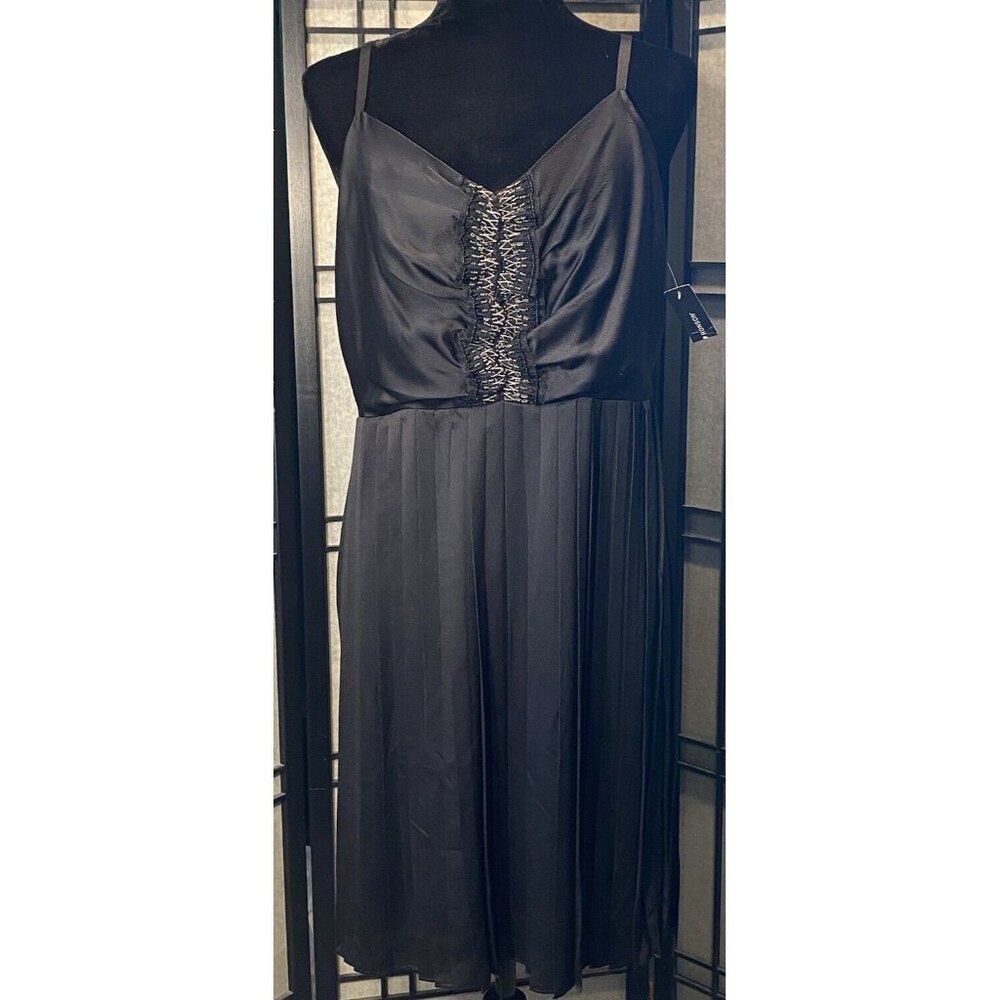 I ❤️ Ronson Black Tank Dress Size L Pleated Skirt Adjustable Spaghetti Straps